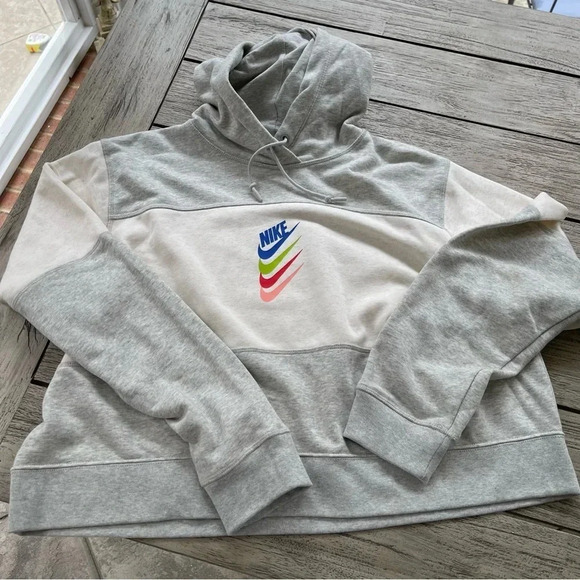 Nike Tops - Nike DNA Stacked Swoosh Cropped Hoodie Womens Size XL